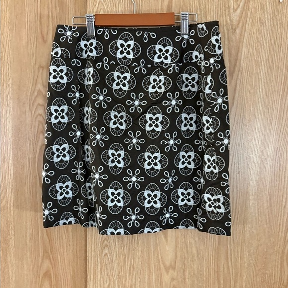 LOFT Brown and White Embroidered Floral Lined Mini Skirt - Picture 2 of 5